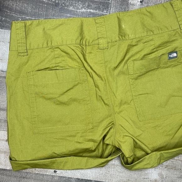 NWT The North Face Lotus Canvas Short Avocado Green size 10 - Picture 8 of 14